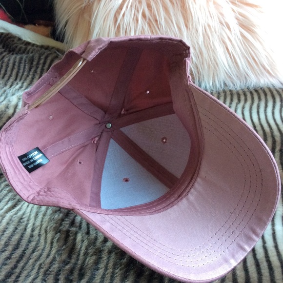 2/$8 • NWOT Mauve Bon-Bon Dad Hat - Picture 3 of 5